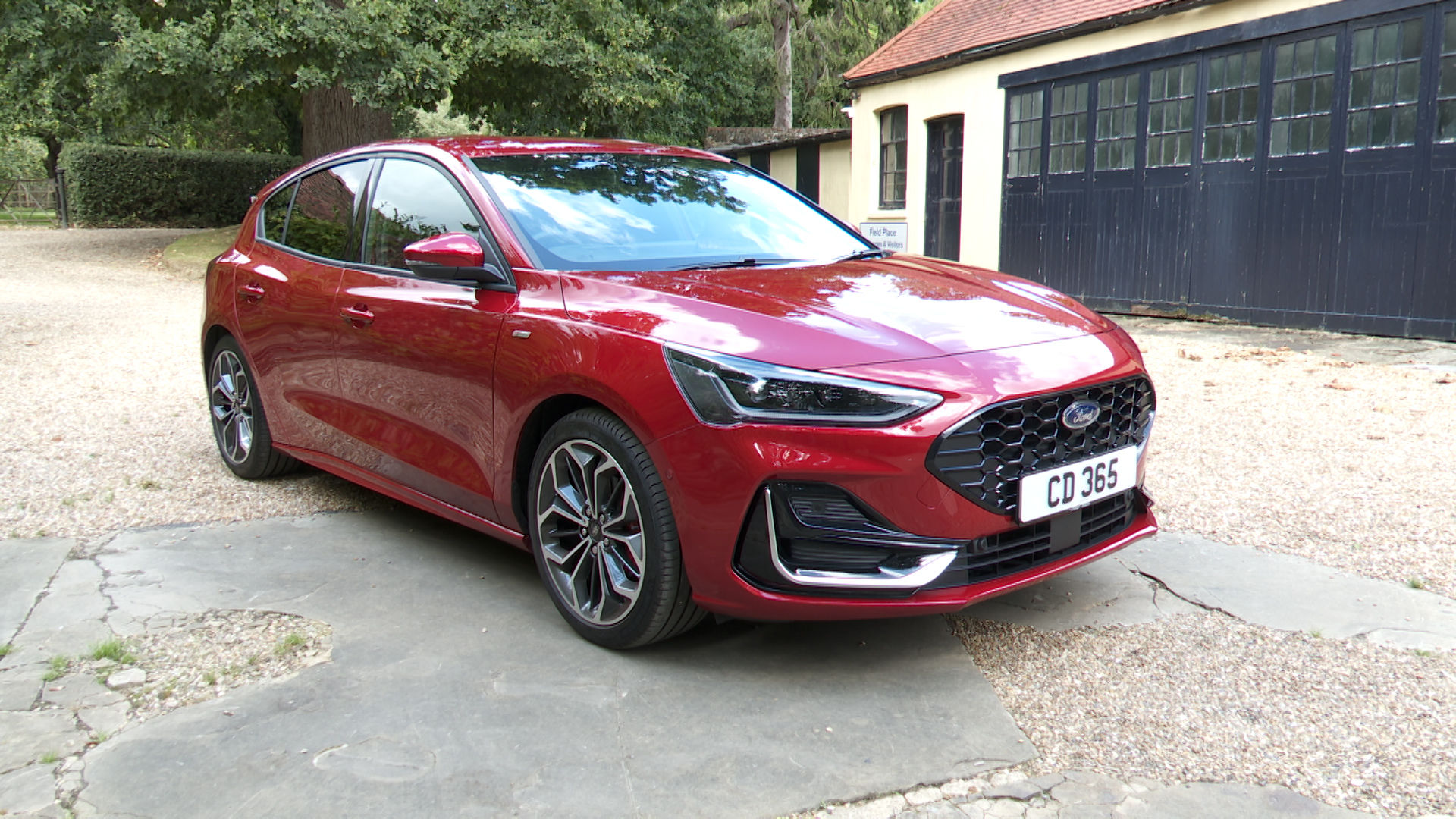 Lease the Ford Focus Hatchback 1.0 EcoBoost Hybrid mHEV 155 STLine X